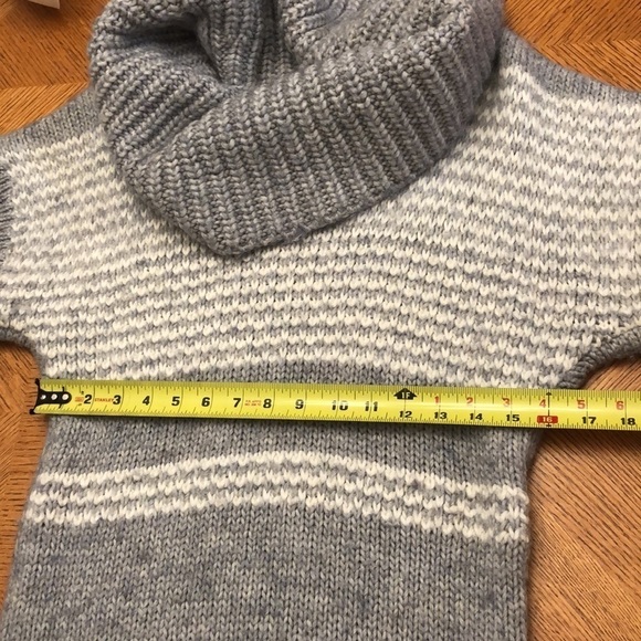 Ann Taylor Loft Cowl Neck Long Grey Sweater Size Small - Picture 5 of 7